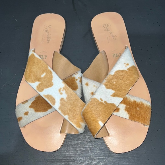 Seychelles Cow Print Sandals - Picture 1 of 2
